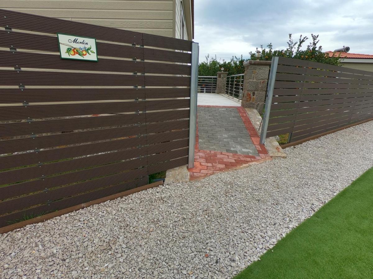 Desa Homes Hébergement de vacances